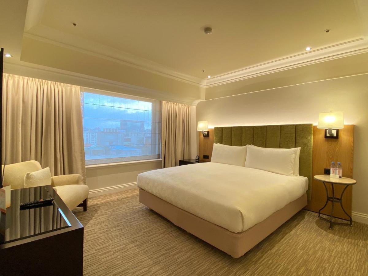 The Sherwood Taipéi Exterior foto A bedroom at the hotel